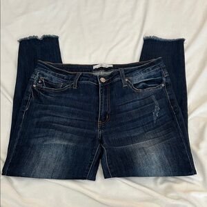 KanCan Dark Wash Dis distressed Ankle Jean Sz:11